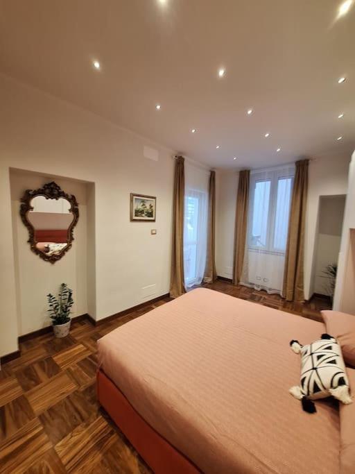 Il Talismano-In Citta -Vicino Al Mare Apartment Савона Екстериор снимка