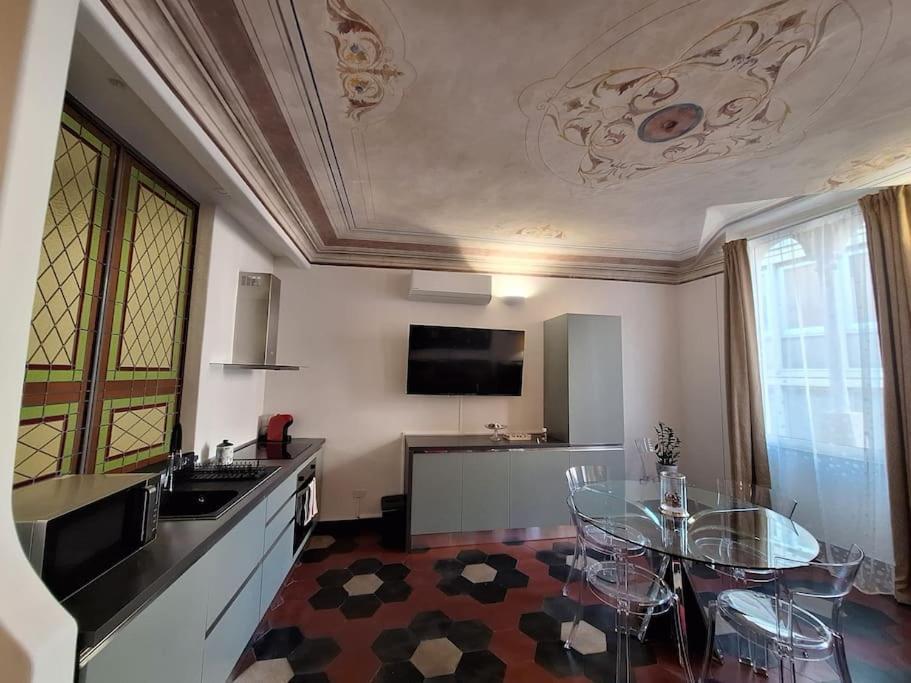 Il Talismano-In Citta -Vicino Al Mare Apartment Савона Екстериор снимка